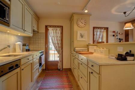 Ski-In, Chalet-Style Appt Central Verbier - 1 Min Walk To Lift Экстерьер фото